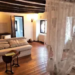 Castello Malabaila Di Hotel *