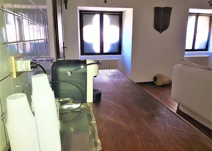 Hotel Castello Malabaila Di Envie